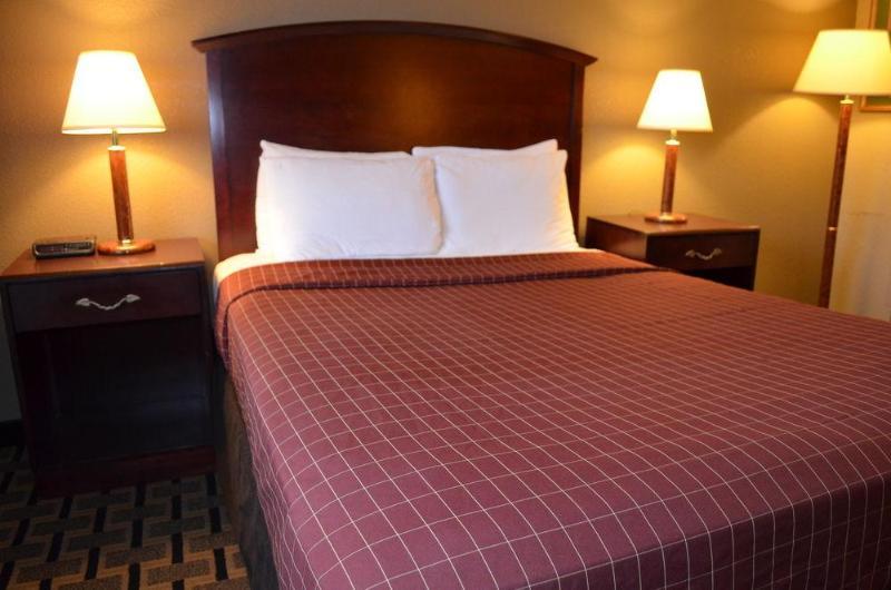 Shorecrest Motor Inn Detroit Dış mekan fotoğraf